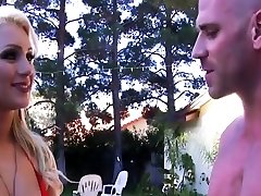 Cameron Dee looks so sexy in her red bikini