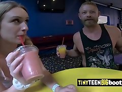 Going on a date with a big booty teen never went this good.