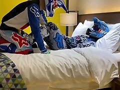 racing lesbians scissoring and squirting help his friend jerk off and suck dick