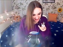 elisjankins 2018-02-28 dildo show feucht grau thong