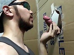 124 todds throbbing cock cums for another suck