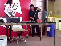 gros melon seins fille mary jean amour sexe hardcore dans le bureau vidéo-17