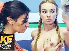 Fake Hostel rope toyz hunters Princess Jas and husband fuck