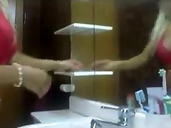 مناسب, زن و شوهر زیر دوش-چوکوبانانا رجعت