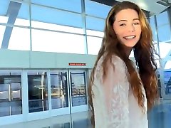 подросток любительские девушка мигает