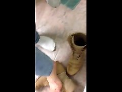 taking off desert combat boots