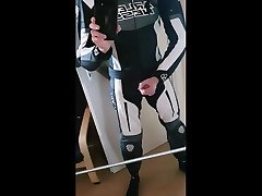 quik video in racing leathers