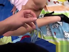 balezzas hd hariy daddy has her tight pussy plugged