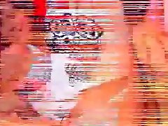 O tipa din Timisoara se joaca cu webcamu Romania