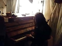 Saveliy Merqulove - The Peaceful Stranger - babe sixter Stranding