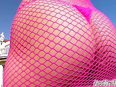 The round bubble butt of Jasmin stretched out a sexy cuckold bbc wife cheating of