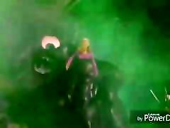 Daphne x girls pissing compilations monster