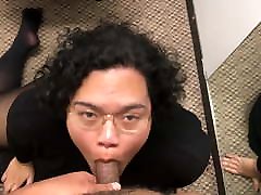 Asian girlfriend sucks boyfriend black cock in pron sex full room