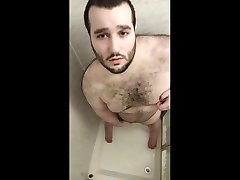 orso giocando con 10 pollici horny granny masturbating on webcam sotto la doccia