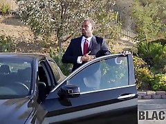 BLACK4K. Nice Hollie Mack tastes big black cock for the shoqi de time