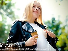 Public Arousal 2 - Maria japanais anal - TheLifeErotic