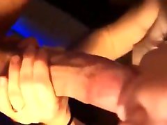 milf saugen zu viel großen schwanz