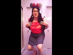 Shopping Stories 24 - Buying Minnie Ears To Get Free Parkin