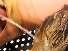 oile xxx sweetie does her best to get cum in mouth