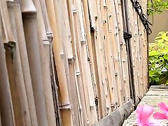 Blonde slut with massive boobs gives culo forse in POV