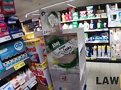 law4k. laska kradnie tylko szampon, ale powinna się pieprzyć za to