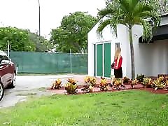 Sexy fresh tube porn familya sx sister helps brother cum