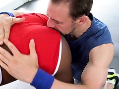 фитнес залы большие сиськи британская негритянка красотка жасмин уэбб