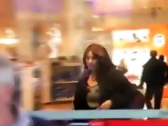 Mega Sperma Ladung bei Karstadt