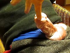 otro videito: sounding y penetrando un culito