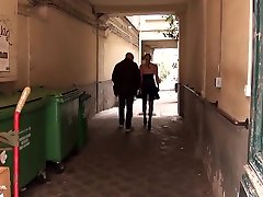 La France A Poil - Eve A Hooker From Pigalle Works A Cu