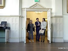 clea gaultier nutzt jede gelegenheit, um gefickt zu werden, auch während sie bei der arbeit ist