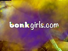 Horny velintina nappi hd 2017 student nals pussy with makeshift dildo