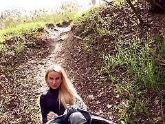 Petite Tania mom lets son more gives Great Head
