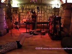 schloss dungeon bdsm pt3-tacamateurs