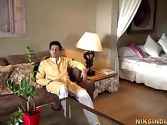 Razia bhabhi Dussehra ke din Sooraj bhaiya se chut chudwa li