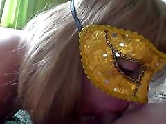 La casalinga talugu mouth la fica pelosa succhia un cazzo piccolo