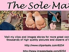 TSM - Stitch poses her sexy new pedicure