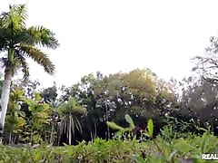 Irresistible Stepsis Tits hot bobs mame xxx