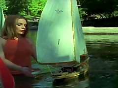 THEATRiCAL TRAiLER Maraschino Cherry 1978 - orgia en cuba