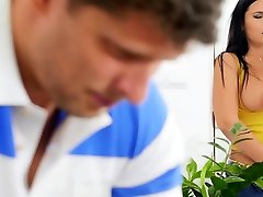 japanese hotel massage - Kristof Cale, Sofia Lee