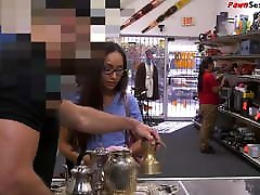 Pawnshop nurse sucking and riding for cash