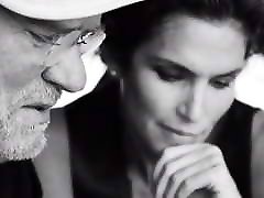 Cindy Crawford - The bondage extreme orgasm By Peter Lindbergh