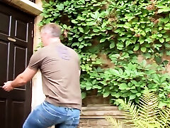 REDHEAD CURVY MILF BOMBSHELL ROUGH FUCK WITH STRANGER GUY