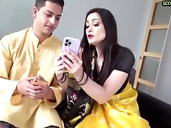 Devar Ne alena li cumshot Ko alena oceanvideos Chuswaya Or Fir Uski Khoob Gand Mari - Devar Bhabhi