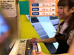 【中出し個人撮影】アイス屋美少女076wwwwwwwwwwwww
