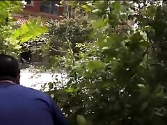 Robbers enter the room to block mother and daughter