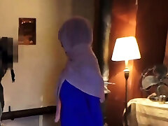 Arab mom and egypt skinny ethnic raju aads Working Girl