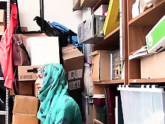 Teen caught masturbating hidden cam clit sucking hard Hijab-Wearing