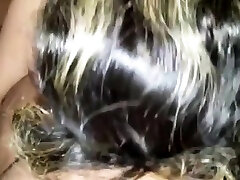 arab girl giving hubby good blowjob