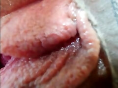 ältere rumänische cam-schlampe, hässliche titten, big pussy lippen
